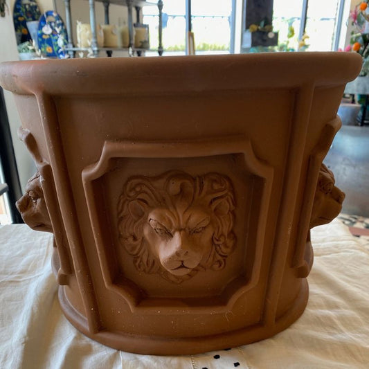 Five Lion Head Urn Planter
