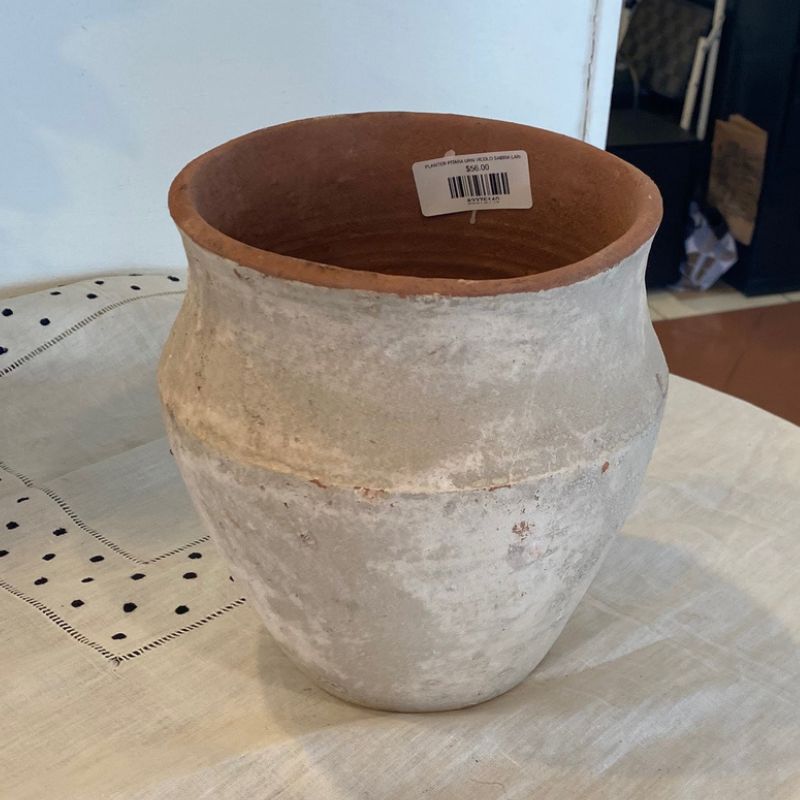 Pitara Urn Planter - Vicolo Sabbia