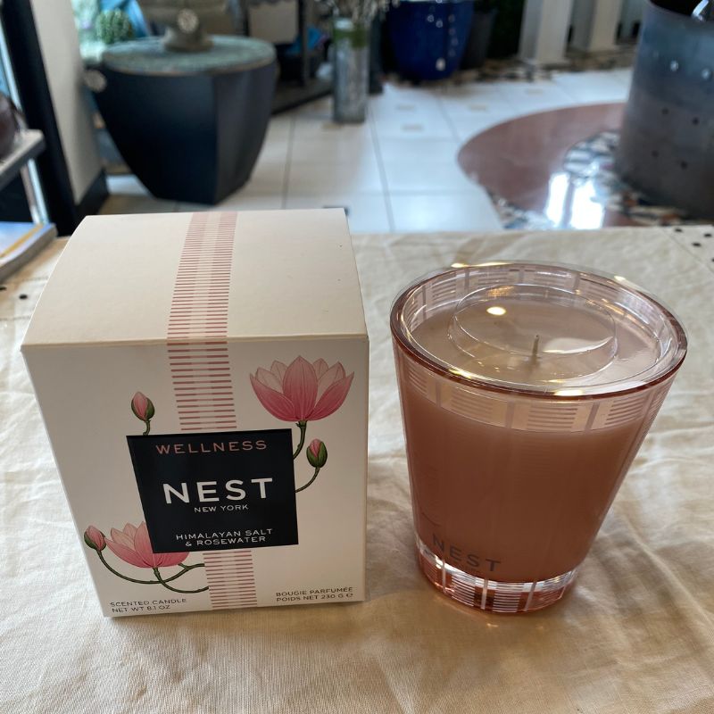 NEST New York Himalayan Salt & Rosewater Classic Candle