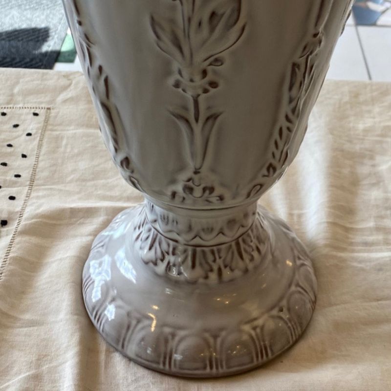 Abigail's Charlot Vase with Roses